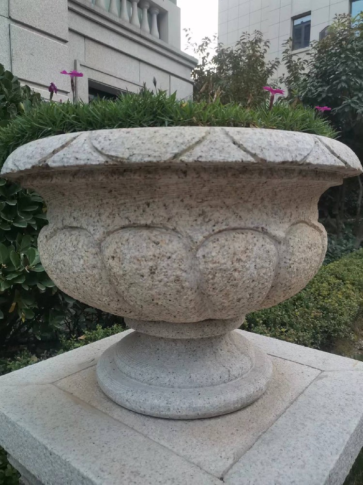 雕刻花钵喷泉